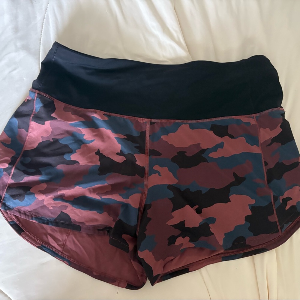 Speed Up High-Rise Lined Short 4"
Size 8